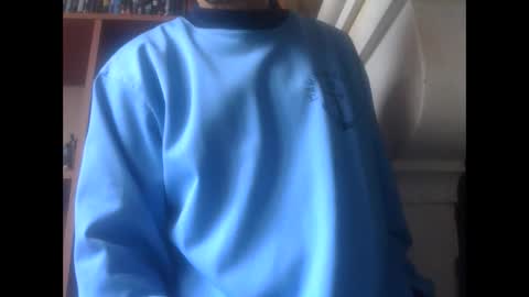 Snapshot of pichoun71 chatting on March 8, 11:05 am pichoun71 online show from March 8, 11:05 am