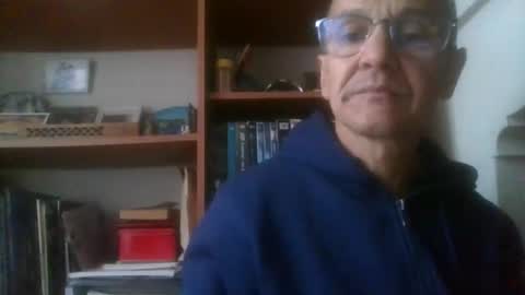 Snapshot of pichoun71 chatting on October 19, 7:53 am pichoun71 online show from October 19, 7:53 am