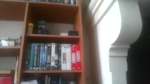 Snapshot of pichoun71 chatting on March 28, 10:15 am pichoun71 online show from March 28, 10:15 am