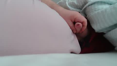 Snapshot of pickdakrick87 chatting on February 17, 12:27 pm pickdakrick87 online show from February 17, 12:27 pm