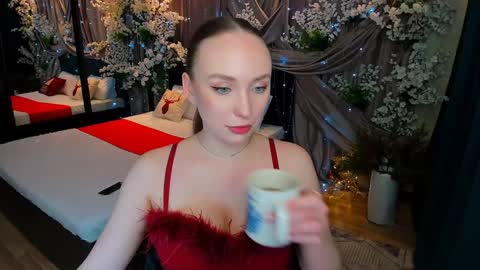 Emelie online show from December 29, 1:38 pm
