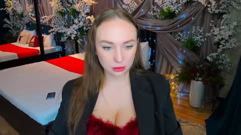 Emelie online show from January 10, 10:17 am