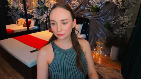 Emelie online show from January 25, 10:50 pm