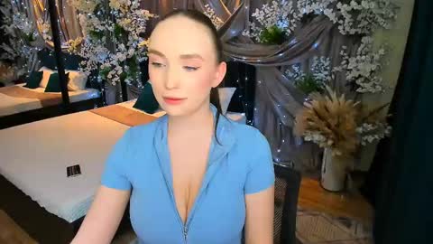 Emelie online show from March 12, 10:39 pm