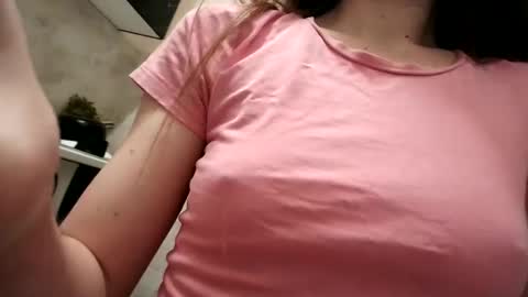 Moonie online show from January 10, 7:04 pm