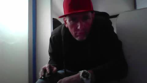 pierce702420 online show from April 19, 4:06 pm
