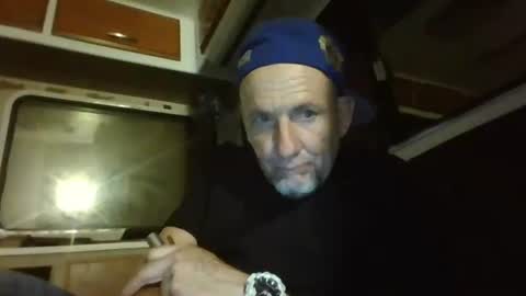 pierce702420 online show from May 6, 4:52 am