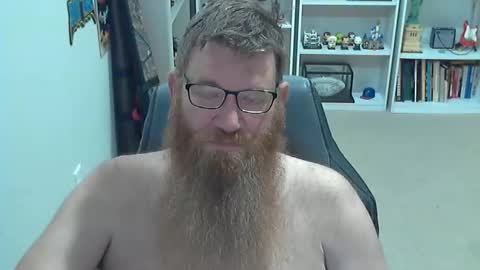 Snapshot of pierced2878 chatting on June 2, 8:11 pm pierced2878 online show from June 2, 8:11 pm