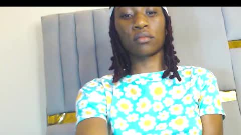 piercequin online show from January 9, 12:02 am