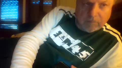 pierinolapeste1 online show from May 1, 5:39 pm