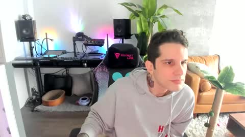 Pierre Fitch online show from February 27, 8:09 pm