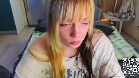 Snapshot of piff_pawgirl chatting on June 17, 12:24 am Mia or ur fav booty P online show from June 17, 12:24 am