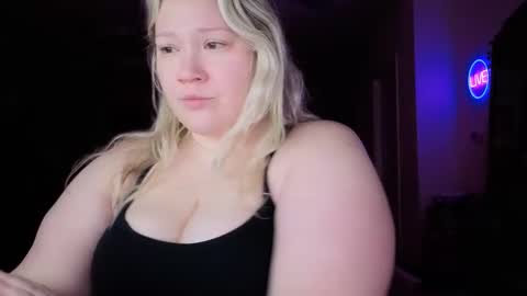 Piggy Rose online show from March 10, 12:26 am