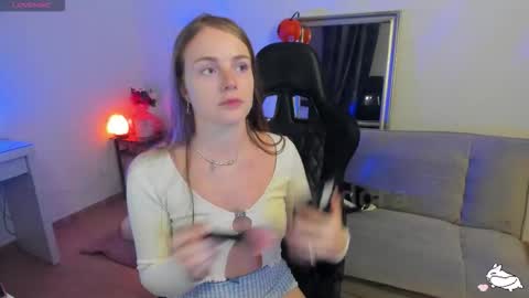 PiinkPandora online show from October 25, 9:42 pm