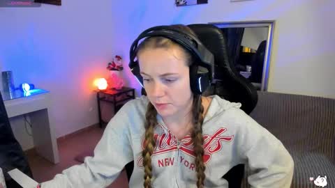 PiinkPandora online show from January 8, 10:01 pm