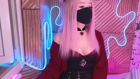 Snapshot of pika_pikaa chatting on June 28, 12:38 am Sonya online show from June 28, 12:38 am