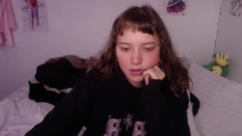 Snapshot of pikawiii chatting on February 12, 8:50 pm ill be back on monday 18th of november online show from February 12, 8:50 pm