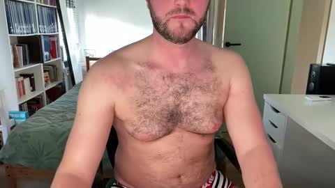 pilou online show from March 4, 12:11 pm