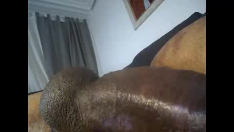 Snapshot of pima500 chatting on February 2, 4:37 am pima500 online show from February 2, 4:37 am