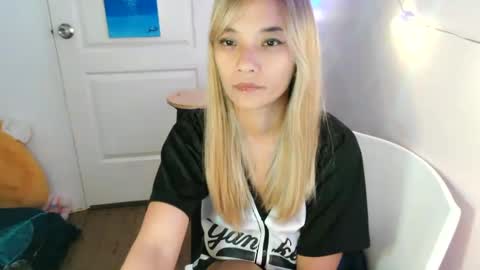 pinay beauty14 online show from February 27, 12:02 pm