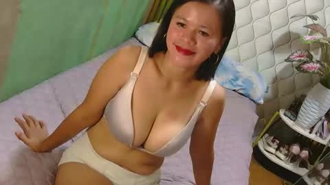 Snapshot of pinay_flor chatting on April 22, 2:25 am IM FLOR online show from April 22, 2:25 am