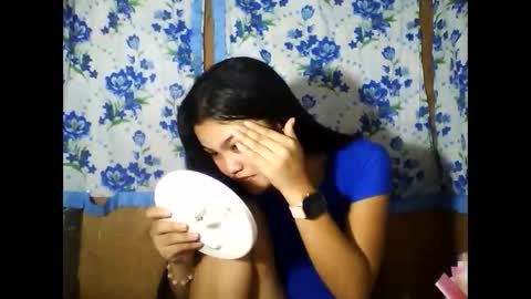 Snapshot of pinay_just18th chatting on May 10, 11:48 am pinay_just18th online show from May 10, 11:48 am