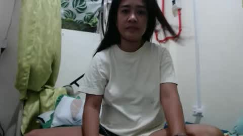 Snapshot of pinay_sexy09 chatting on May 4, 6:59 pm pinay online show from May 4, 6:59 pm