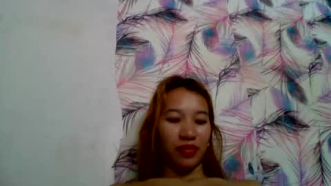 Snapshot of pinaybeauty_25 chatting on February 24, 8:38 am im jane online show from February 24, 8:38 am