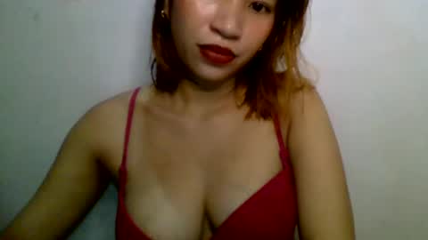 Snapshot of pinaybeauty_25 chatting on November 5, 5:51 am im jane online show from November 5, 5:51 am