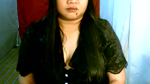 Snapshot of pinayjona chatting on June 12, 11:53 am pinayjona online show from June 12, 11:53 am