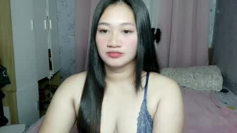 Snapshot of pinaykristine chatting on July 25, 6:00 am pinaykristine online show from July 25, 6:00 am
