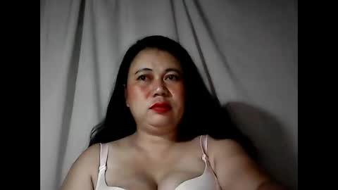 Snapshot of pinaymama12345 chatting on October 19, 10:21 pm pinaymama12345 online show from October 19, 10:21 pm