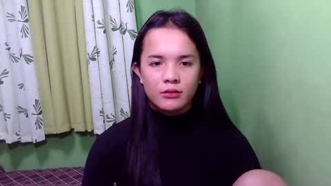 Snapshot of pinaymorena_rhowe chatting on December 6, 7:43 am pinaymorena_rhowe online show from December 6, 7:43 am