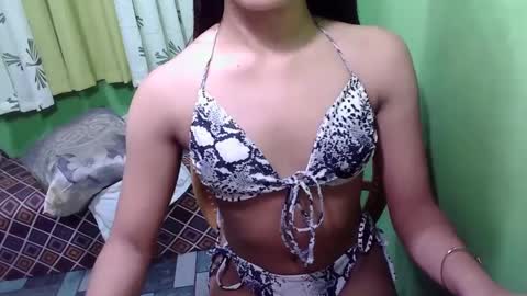 Snapshot of pinaymorena_rhowe chatting on December 17, 7:40 am pinaymorena_rhowe online show from December 17, 7:40 am