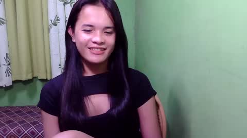 Snapshot of pinaymorena_rhowe chatting on December 21, 4:19 am pinaymorena_rhowe online show from December 21, 4:19 am
