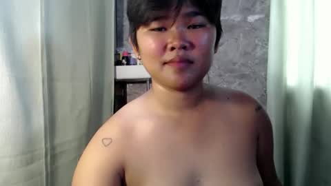 Lyn the Lesbian online show from May 29, 4:32 am