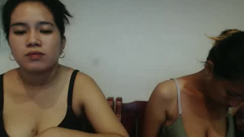Snapshot of pinaysquirtpussy chatting on October 19, 8:31 pm pinaysquirtpussy online show from October 19, 8:31 pm