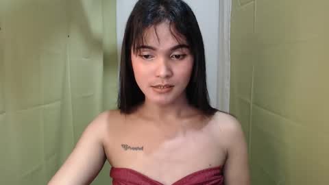 Snapshot of pinaysweatwetlover69 chatting on May 1, 8:35 pm celistina Crwford online show from May 1, 8:35 pm