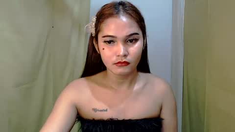 Snapshot of pinaysweatwetlover69 chatting on July 25, 1:47 am celistina Crwford online show from July 25, 1:47 am