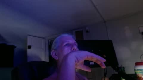 Snapshot of pincoffin chatting on February 26, 11:37 pm Pincoffin online show from February 26, 11:37 pm