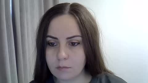 Snapshot of pineapple375 chatting on February 3, 7:35 am pineapple375 online show from February 3, 7:35 am