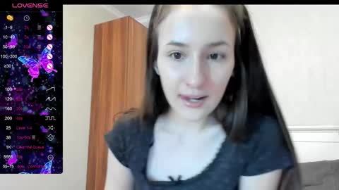 pingviluly online show from February 7, 2:10 pm