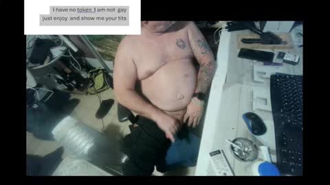 pini_z online show from December 26, 10:09 pm