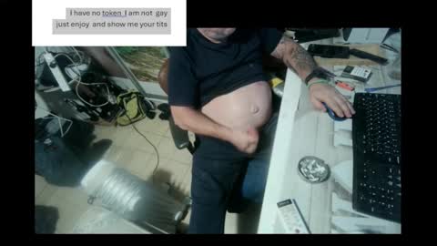 pini_z online show from December 27, 2:25 am