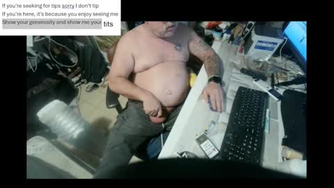 pini_z online show from January 16, 6:59 pm