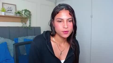 Snapshot of pink_ony_ chatting on June 11, 3:21 pm Tell me Ony online show from June 11, 3:21 pm