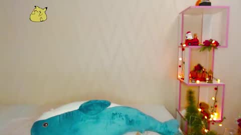 Pikachu pika online show from November 25, 4:51 pm