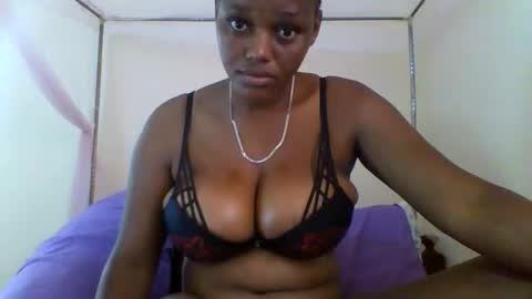 Snapshot of pink_pussie247 chatting on May 10, 9:14 am pink_pussie247 online show from May 10, 9:14 am
