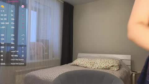 Snapshot of pink_rosee_ chatting on December 12, 2:59 am online show from December 12, 2:59 am