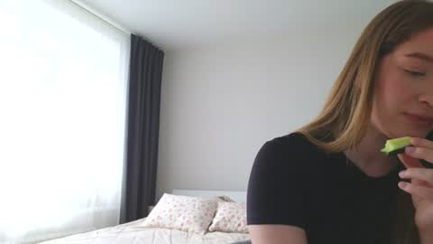   online show from July 28, 2:51 am